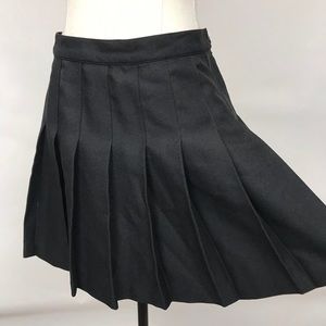 AMERICAN APPAREL SCHOOLGIRL VINTAGE SKIRT BLACK